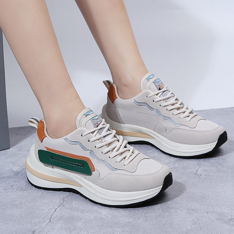 New Balance Shoes 550 - 女性の新しい高級ブランドスニーカースポーツカジュアルシューズ Wlaking バランスファッションガールフラットエアメッシュ通気性 550 レディースシューズ