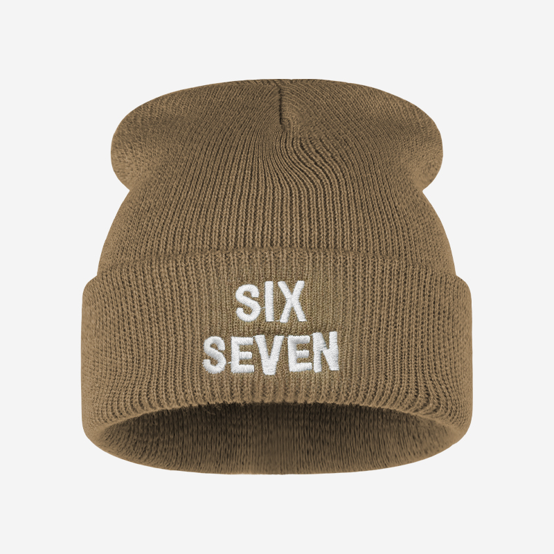 SIX SEVEN文字刺繍入りニットビーニー、柔らかく伸縮性 - Beanie Cuffed Knit のレビューと価格